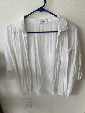 CJLA - Casual Lightweight White Button-Up Shirt